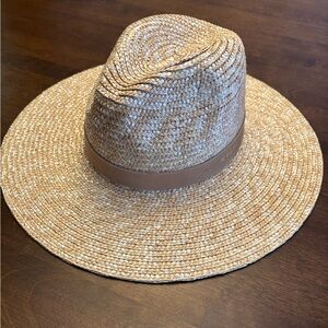 NWOT WYETH straw rancher